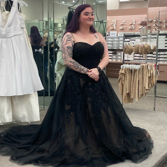 Meet your Posher, Kelly - Picture 4 of 11